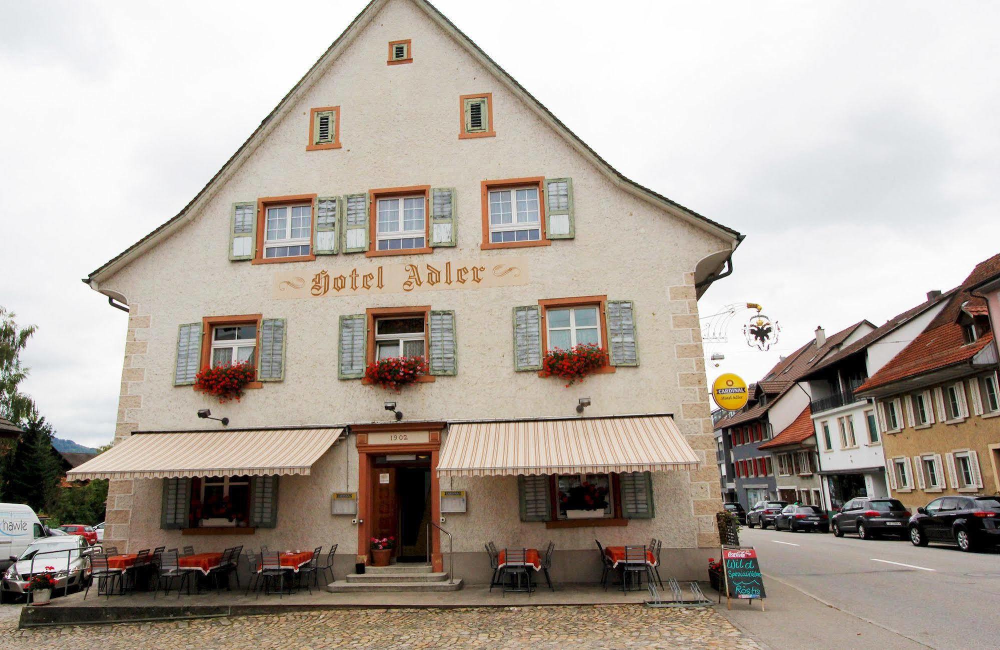 Gasthof Adler Frick المظهر الخارجي الصورة